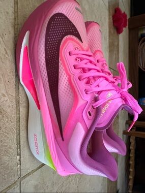 Nike Women's Pink & Purple ZoomX Running Shoes